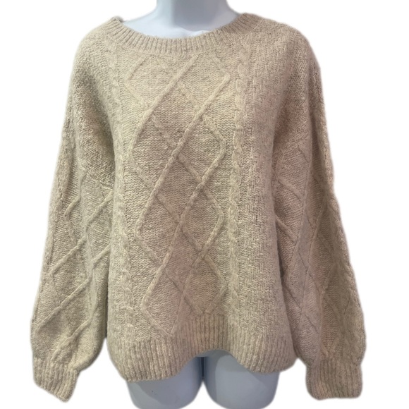 Lucky Brand Sweaters - •NWT• Lucky Brand Cream Colored Crewneck Sweater Women’s Size Large